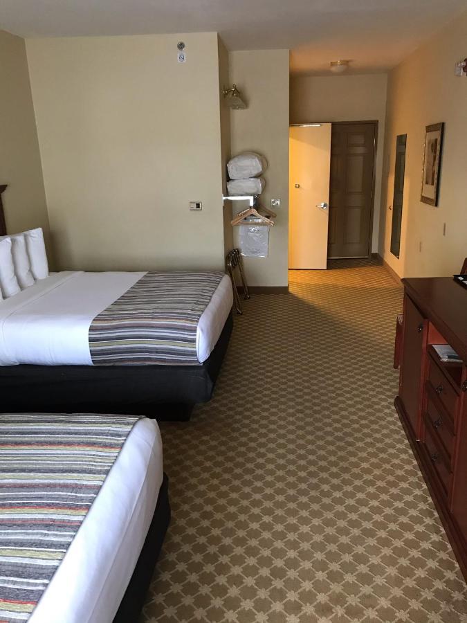 Country Inn & Suites By Radisson, Freeport, Il Kültér fotó